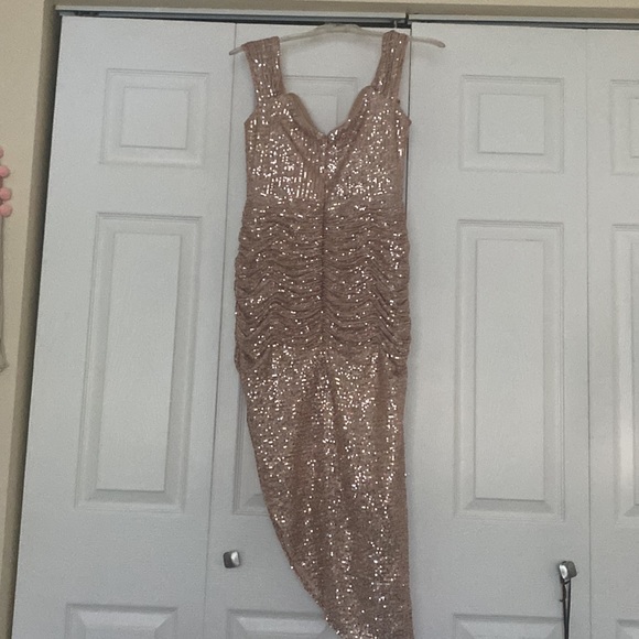 Gold Rose Samantha Gown (medium) - Picture 5 of 10